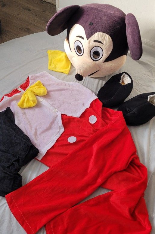 Mickey Mouse Costume For Adult Size Large 51-59L ×23w Inch Gently Used.