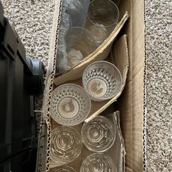 Dishes/ China Dishes