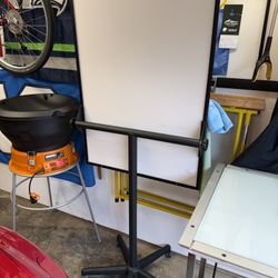 Rolling Dry Erase Easel 