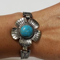 Silvertone Turquoise Flower Bracelet