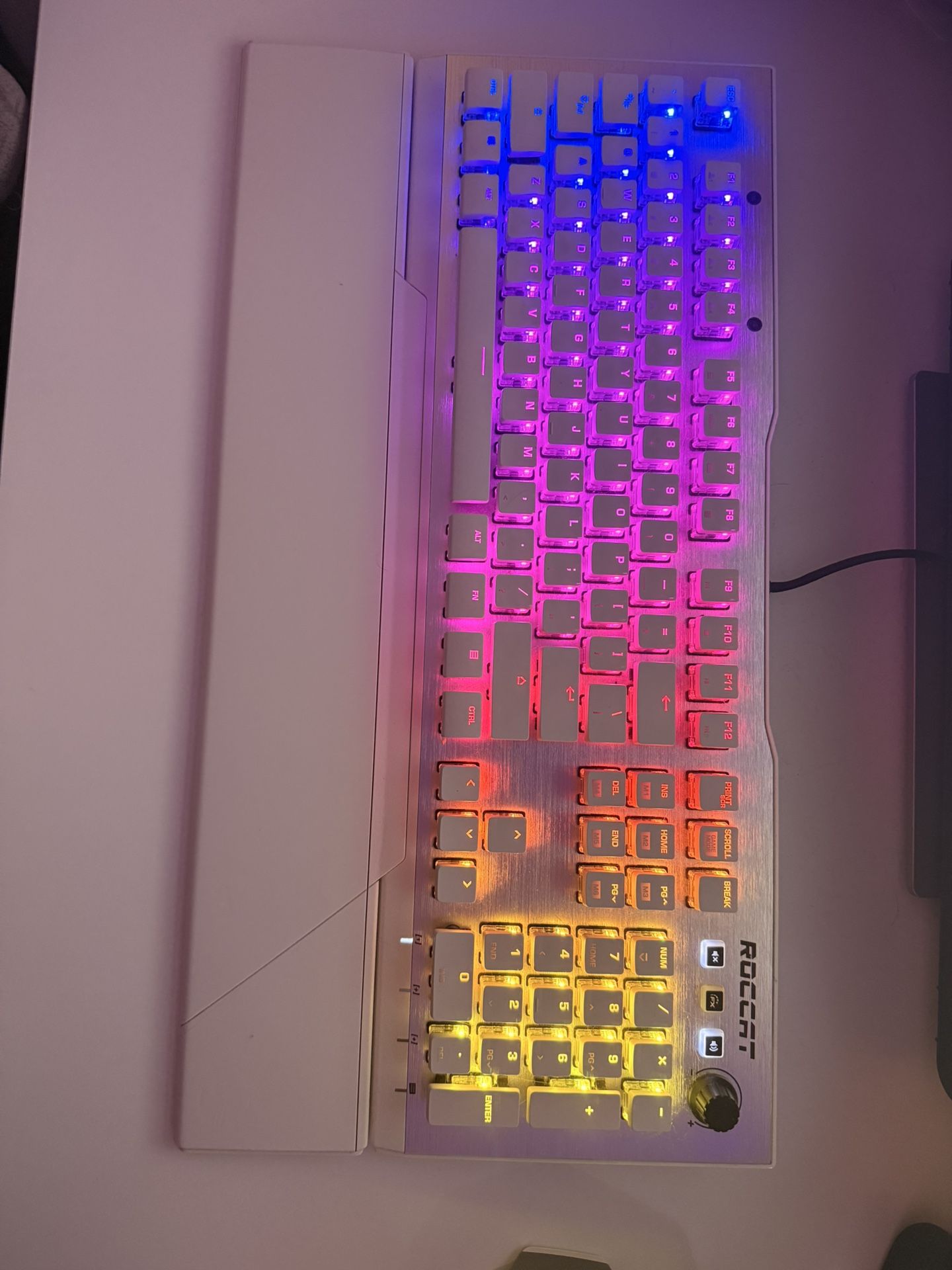 ROCCAT Gaming Keyboard