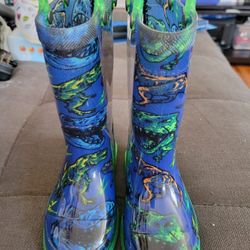 Light Up Western Chief Boots Size 7 Toddler
