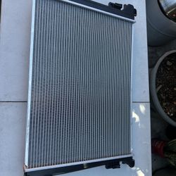 Tucson Sportage 2.0/2.4L Radiator year 2016 to 2020