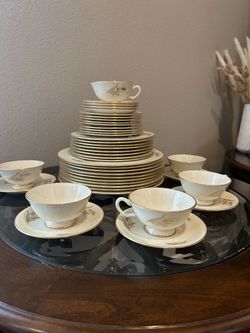 White and Gold Wheat Porcelain Dinnerware Set