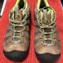 Womens Keen Shoes Brand New