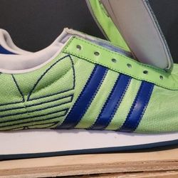 Adidas Originals Samoa sneaker. 
Men Size 13