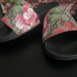 GG Supreme Slide Blossom 🌸 