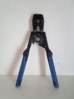 Kobalt Crimper Tool For PEX Piping