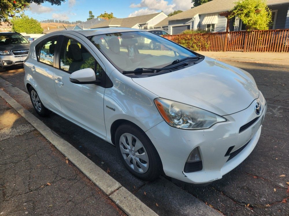 2012 Toyota Prius C