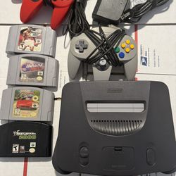 Nintendo 64 Game Console With 2 Controllers 4 Games
