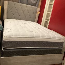 QUEEN SIZE MATTRESS & BOX SPRING NEW