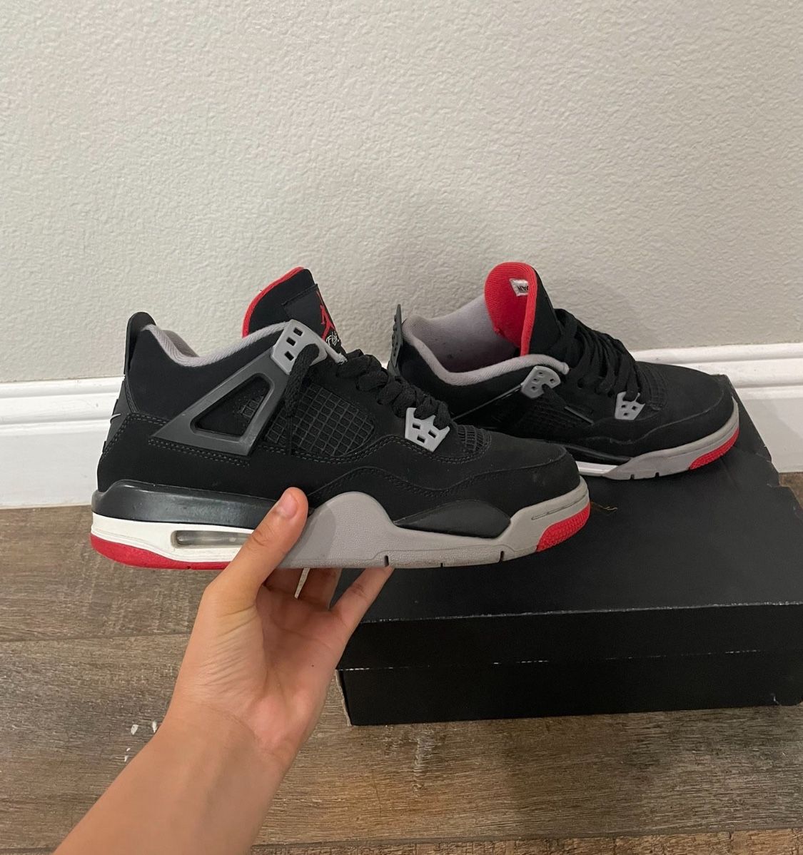 Jordan 4