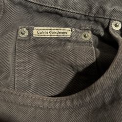 baggy pants
