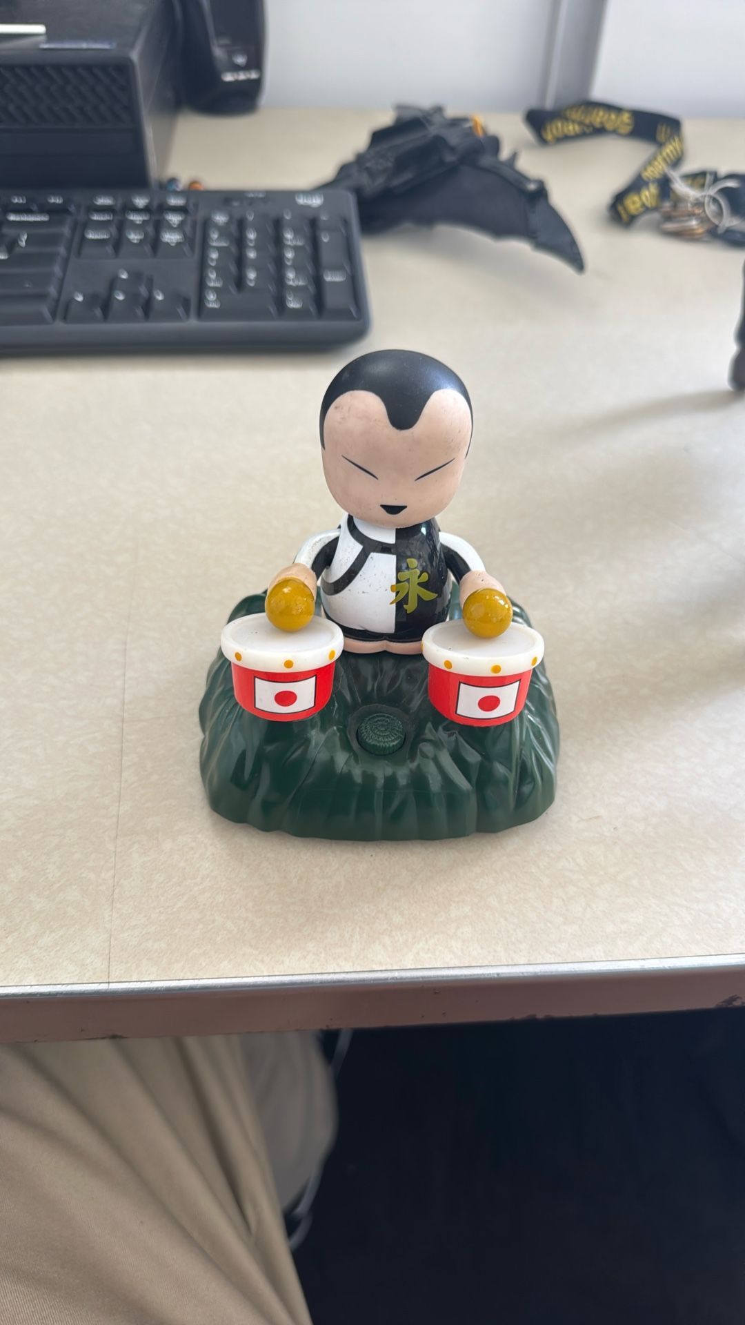 Rare & HTF Japanese Drummer Bongo Toy (works)