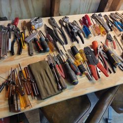 Tools!! Tool Box Clean Out Lot, Stanley, Craftsman Etc 