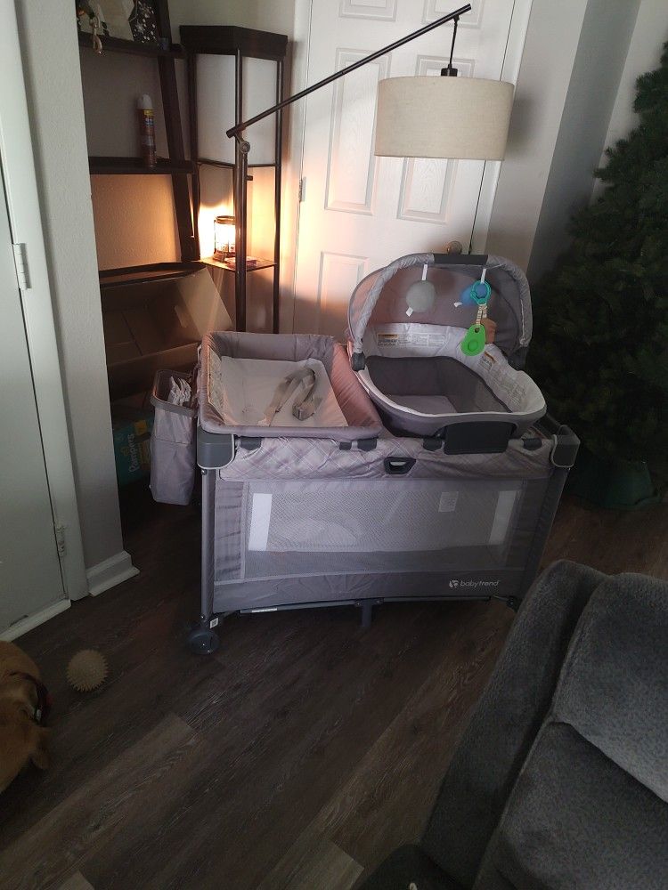 BabyTrend Pack N Play 
