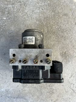 2008-2010 Honda Accord ABS Module 
