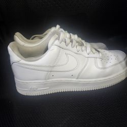 Adult Nike 9.5