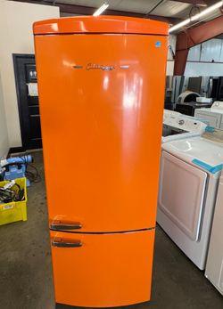 Classic retro 28inch fridge