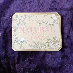 Too Faced Natural Love