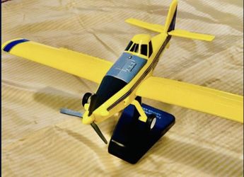 NICE SKY PILOT AIR TRACTOR PLANE 