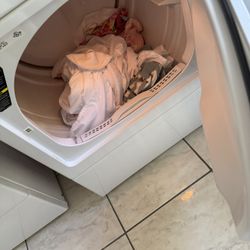 Maytag Washer & Dryer Set – Works Perfect