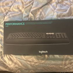 Logitech Keyboard 