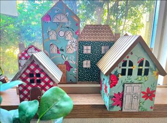Pioneer Woman Wood Tabletop Bungalow Houses/Cottages~ NEW