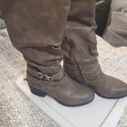  Boots 👢 