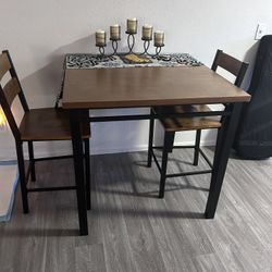 Dinning Table