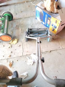 Push Lawn Mower