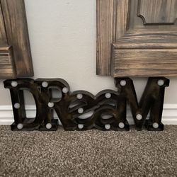 Dream Lighted Decor