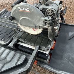 Ridgid Wet Tile Saw (10” / 15 AMP)