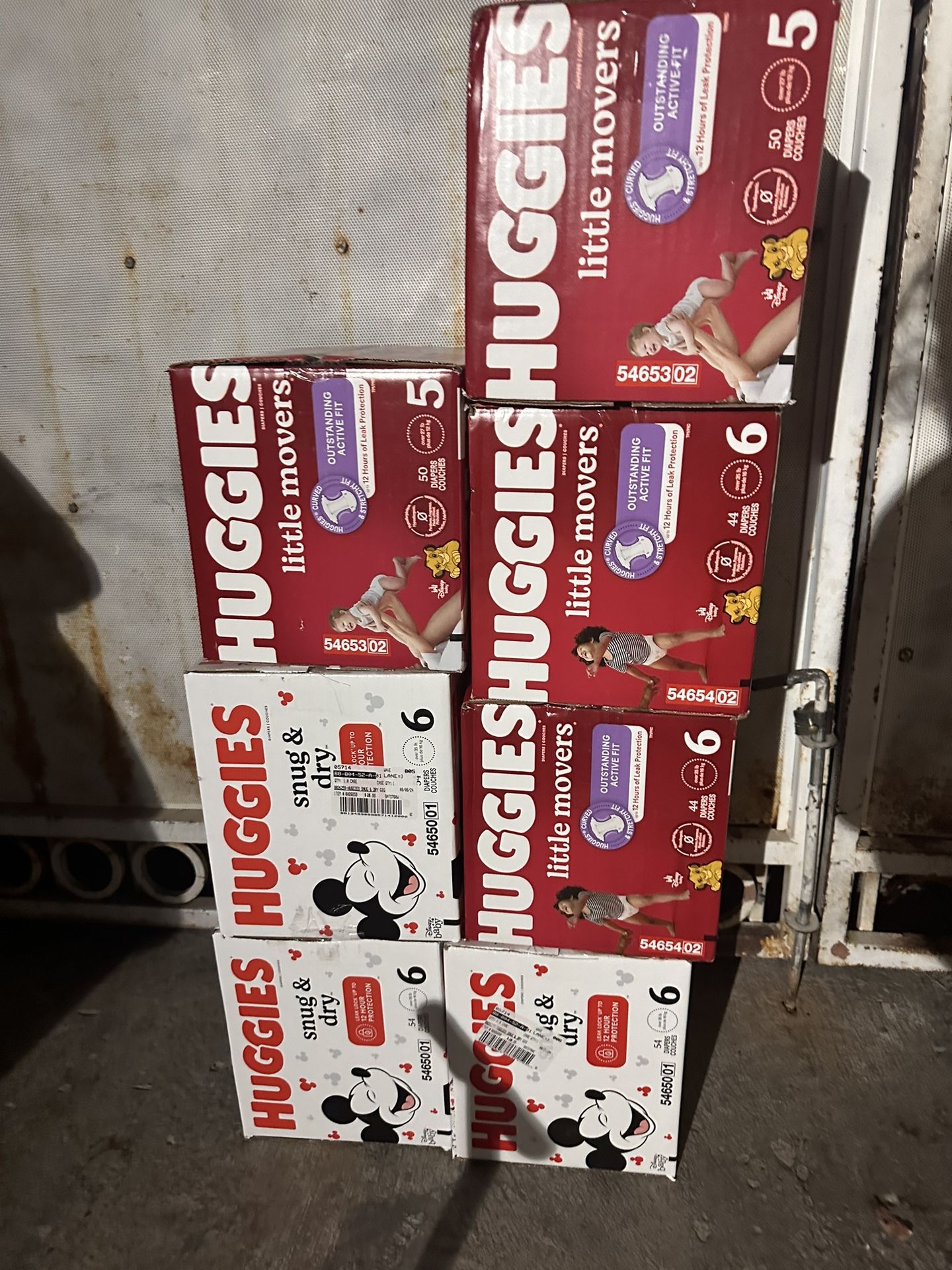 Huggies