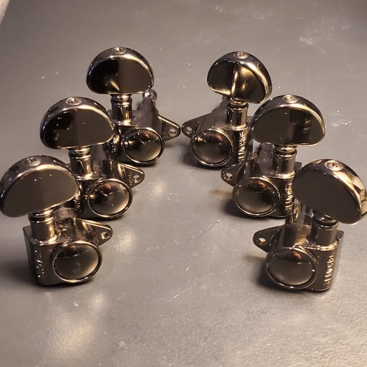 Grover Rotomatic 3x3 Tuning Machines Black Chrome