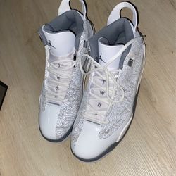 New Jordan’s Unworn 