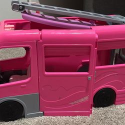 Barbie Bus