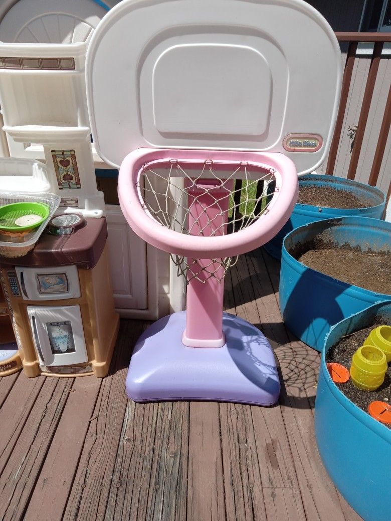Basketball Hoop