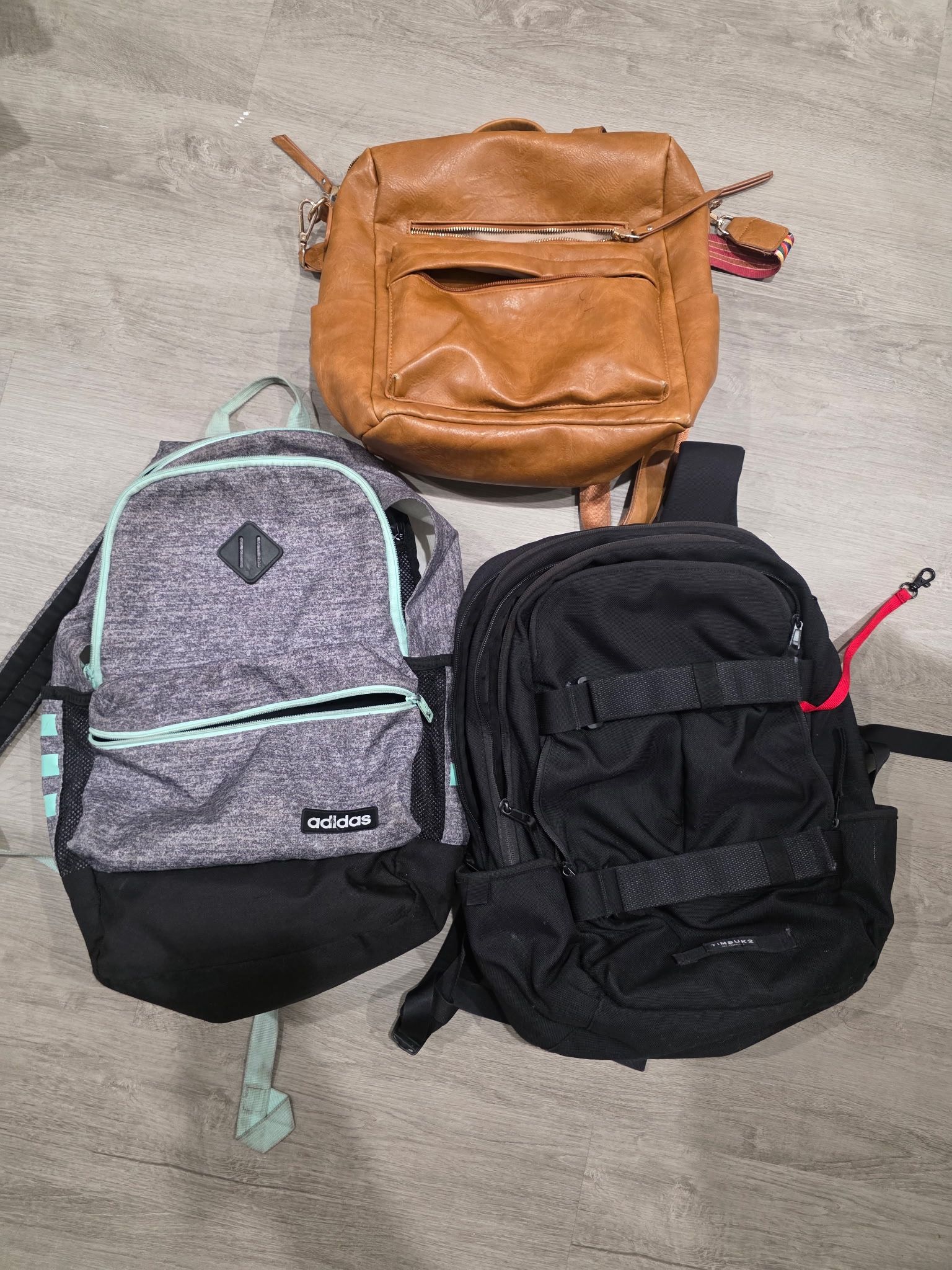 3 Backpacks 