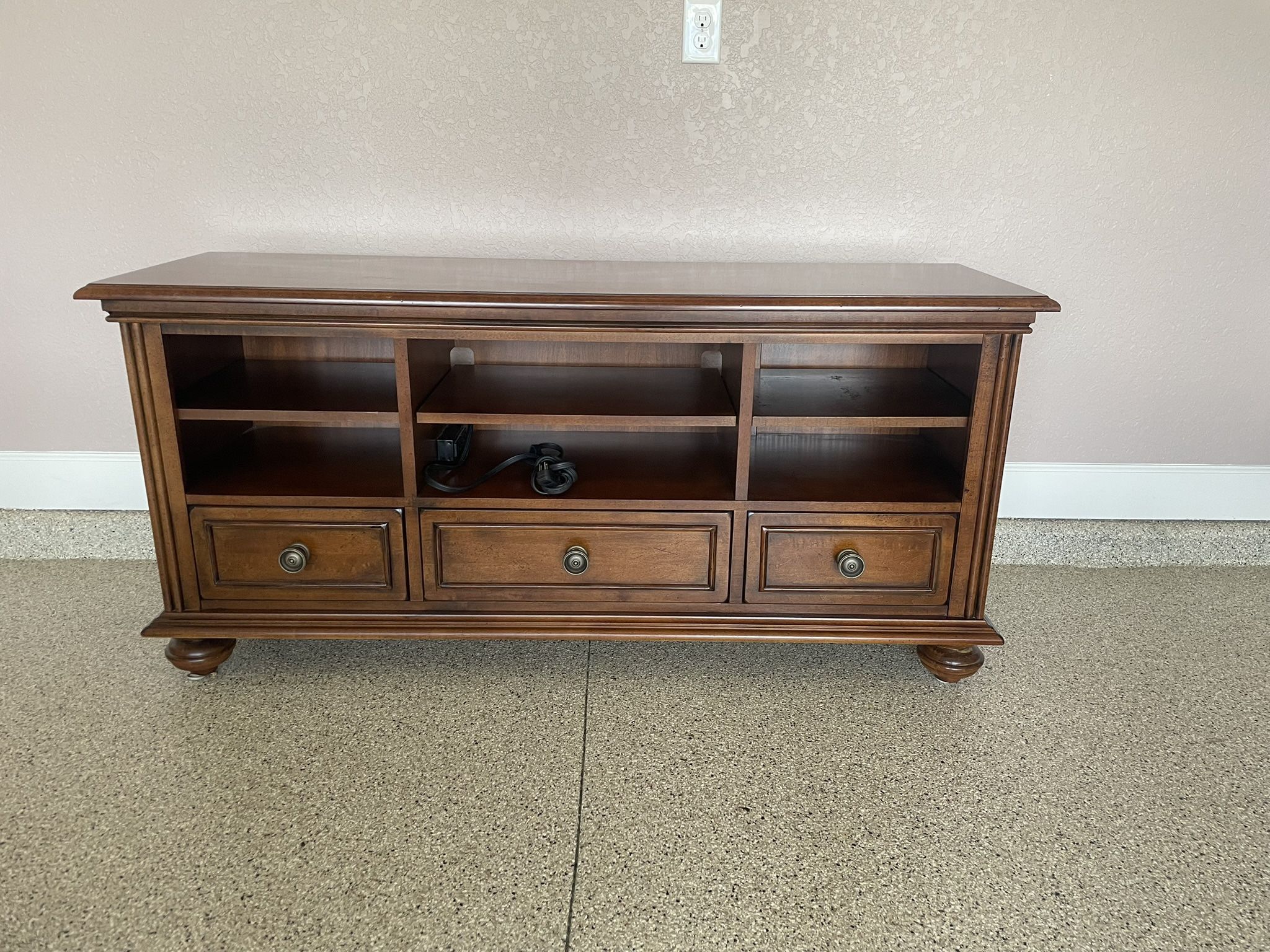 Tv Stand/media Console