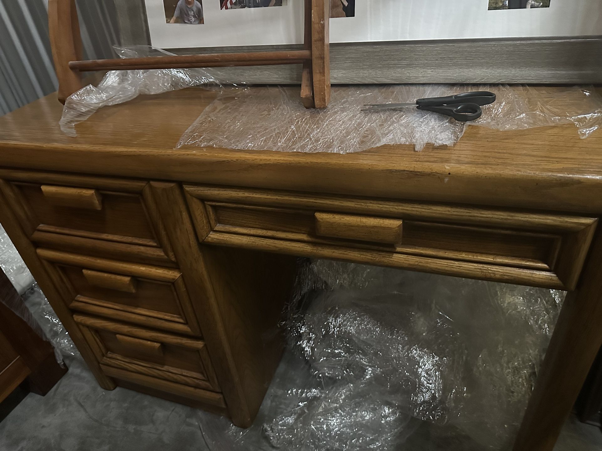 Free Desk