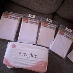 Diapers 