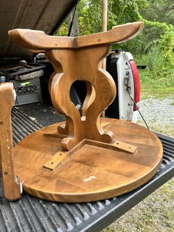 Coffee Table & Pedestal Table 