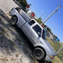 Ford Ranger/trash Pick Up
