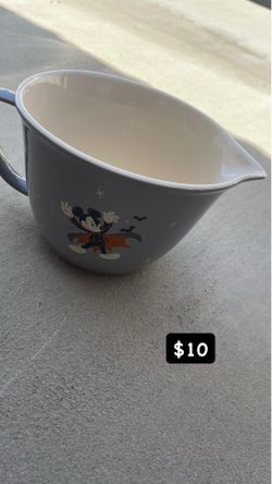 Mickey & Minnie Halloween Mixing bowl