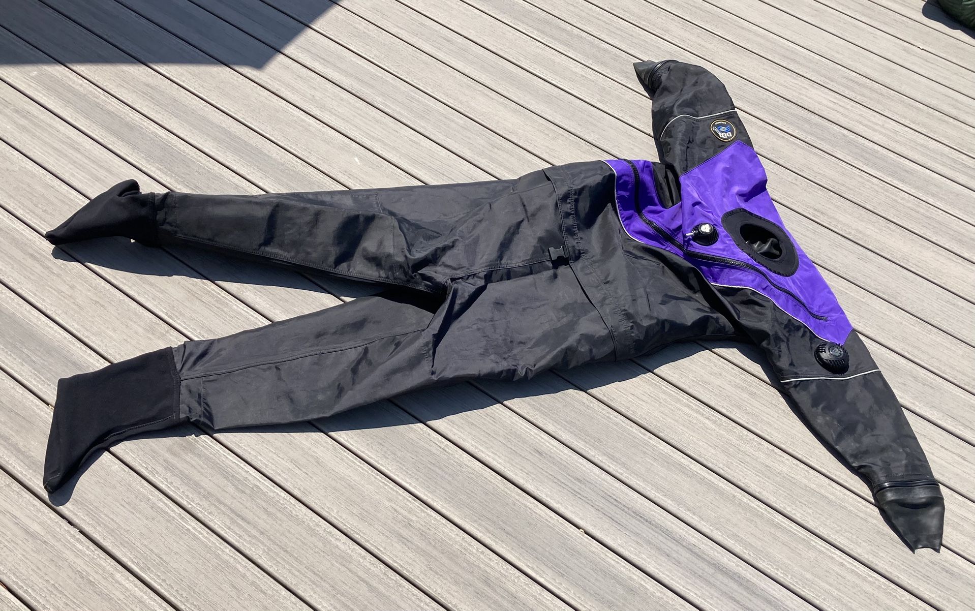 Women’s DUI dry Suit TLS350QZ Package.