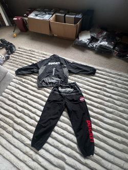 🔥 Tracksuit 169$ m  l  xl