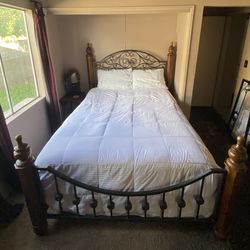 Queen Victorian Style 4 Poster Bed Frame
