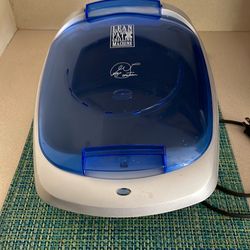 George Foreman grilling machine