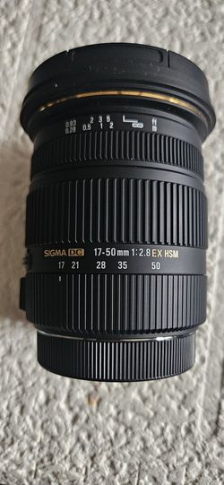 Sigma 17-50mm f/2.8 EX DC OS HSM FLD Large Aperture Standard Zoom Lens for Canon Digital DSLR Camera